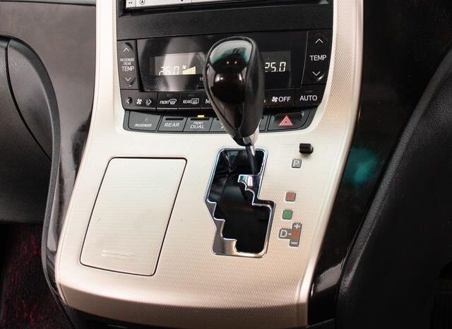 
								TOYOTA VELLFIRE 2012 full									