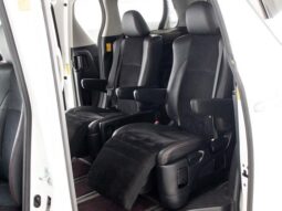 
										TOYOTA VELLFIRE 2012 full									