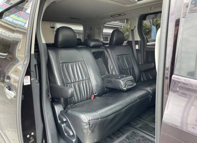 
								TOYOTA VELLFIRE 2008 full									