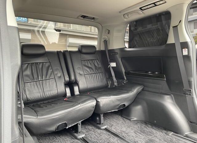 
								TOYOTA VELLFIRE 2008 full									