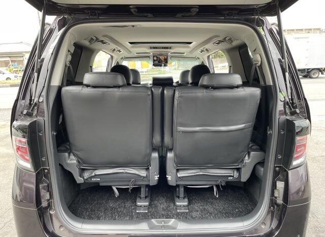 
								TOYOTA VELLFIRE 2008 full									