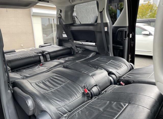 
								TOYOTA VELLFIRE 2008 full									