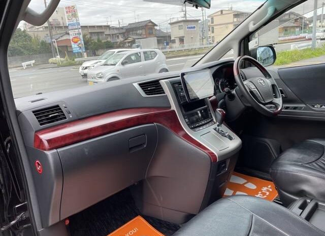 
								TOYOTA VELLFIRE 2008 full									