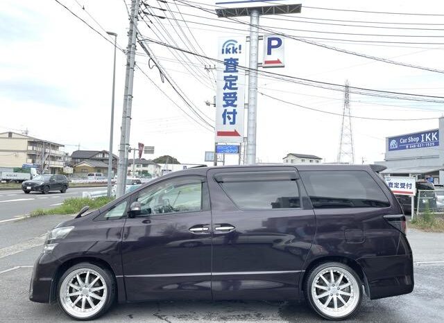 
								TOYOTA VELLFIRE 2008 full									