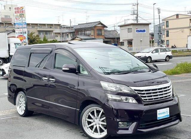 
								TOYOTA VELLFIRE 2008 full									