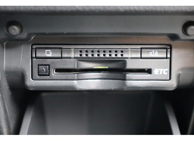 
								TOYOTA VELLFIRE 2011 full									