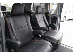 
										TOYOTA VELLFIRE 2011 full									