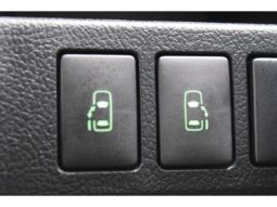 
										TOYOTA VOXY 2013 full									