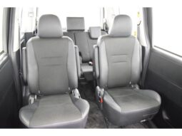 
										TOYOTA VOXY 2013 full									