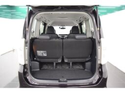 
										TOYOTA VOXY 2013 full									