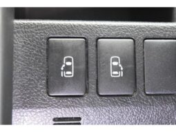 
										TOYOTA VOXY 2013 full									