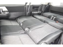 
										TOYOTA VOXY 2013 full									