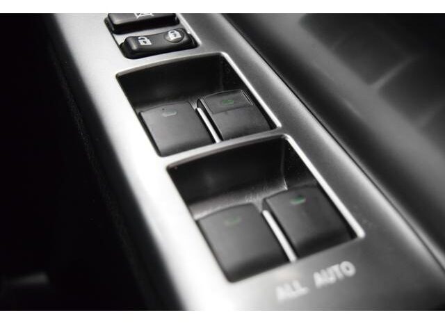 
								TOYOTA VOXY 2013 full									