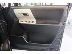 
										TOYOTA VOXY 2013 full									