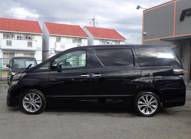 
								TOYOTA VELLFIRE 2010 full									