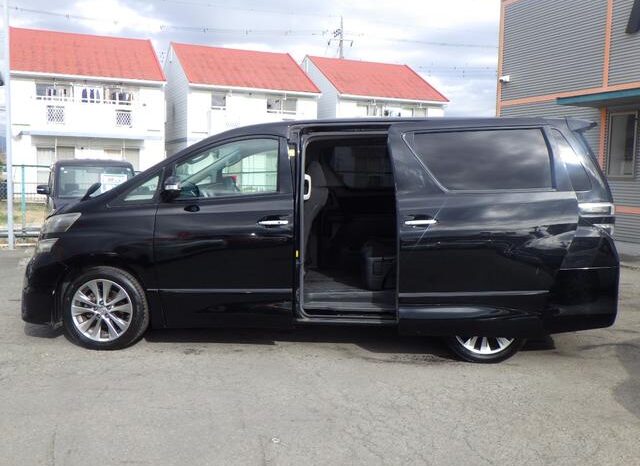 
								TOYOTA VELLFIRE 2010 full									