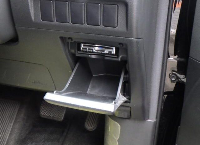 
								TOYOTA VELLFIRE 2010 full									