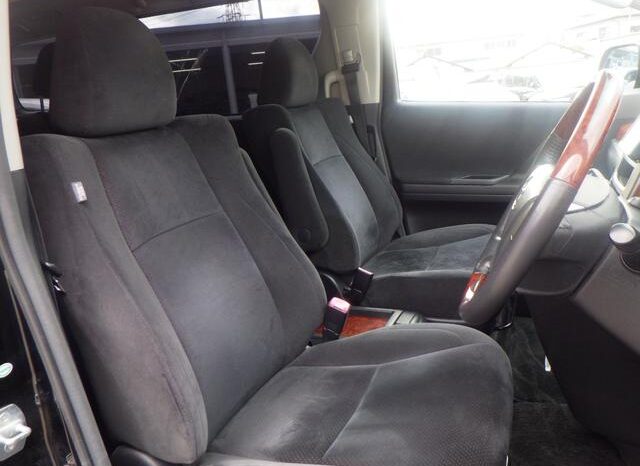 
								TOYOTA VELLFIRE 2010 full									