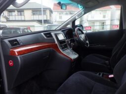 
										TOYOTA VELLFIRE 2010 full									