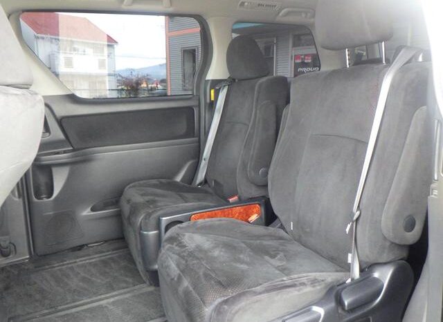 
								TOYOTA VELLFIRE 2010 full									