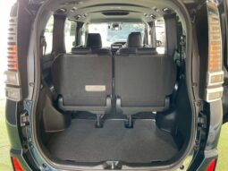 
										TOYOTA VOXY 2020 full									