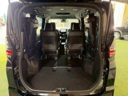 
										TOYOTA VOXY 2023 full									