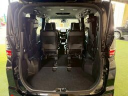 
										TOYOTA VOXY 2023 full									