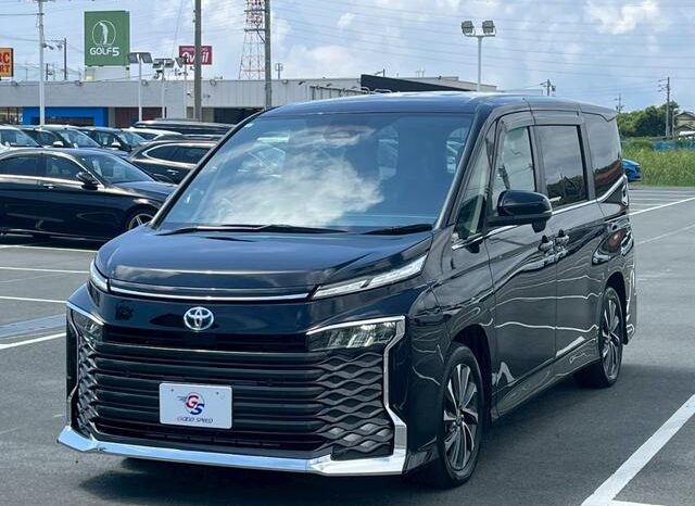 
								TOYOTA VOXY 2023 full									