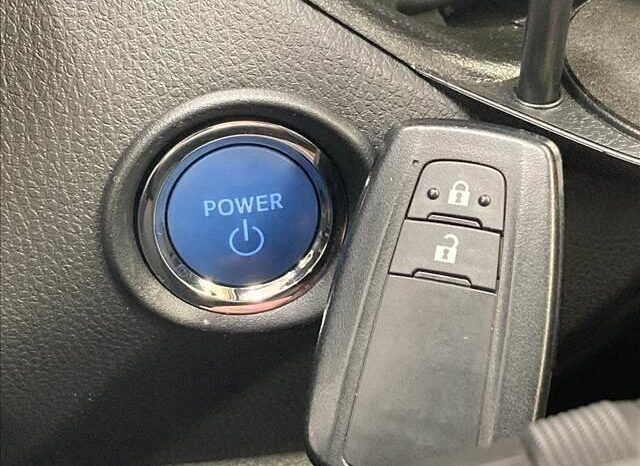 
								TOYOTA C-HR 2020 full									