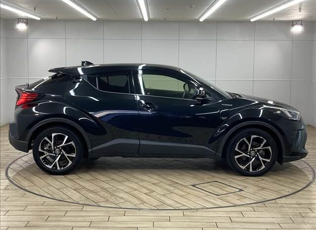 
								TOYOTA C-HR 2020 full									