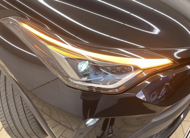 
								TOYOTA C-HR 2020 full									