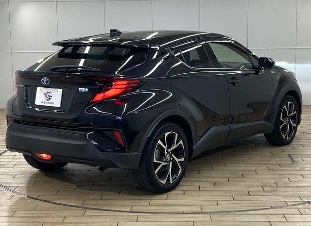 
								TOYOTA C-HR 2020 full									