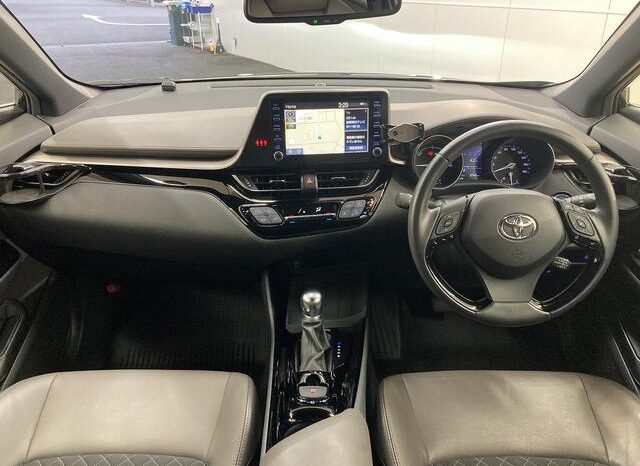
								TOYOTA C-HR 2020 full									