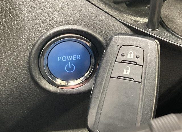 
								TOYOTA C-HR 2020 full									