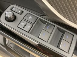 
										TOYOTA C-HR 2020 full									