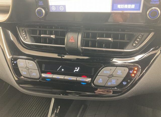 
								TOYOTA C-HR 2020 full									