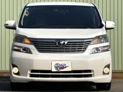 TOYOTA VELLFIRE 2009