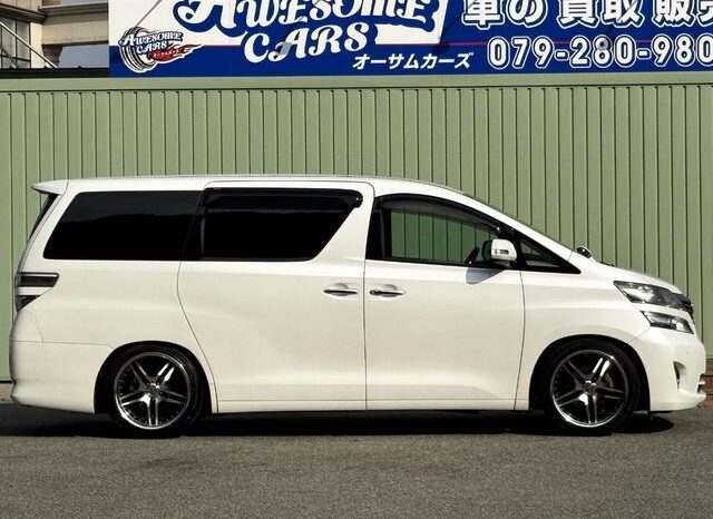 
								TOYOTA VELLFIRE 2009 full									