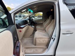 
										TOYOTA VELLFIRE 2009 full									