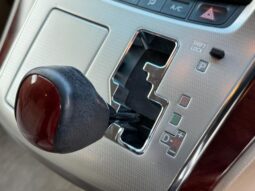 
										TOYOTA VELLFIRE 2009 full									