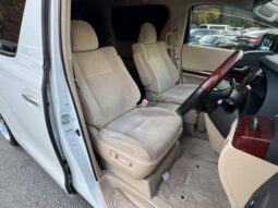 
										TOYOTA VELLFIRE 2009 full									