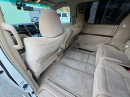 
										TOYOTA VELLFIRE 2009 full									