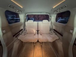 
										TOYOTA VELLFIRE 2009 full									