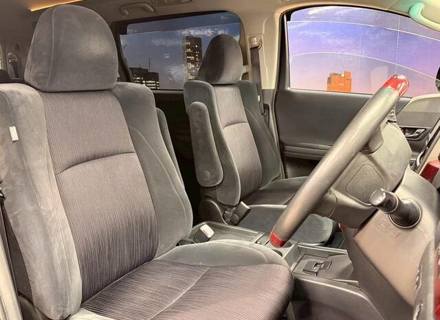 
								TOYOTA VELLFIRE 2008 full									