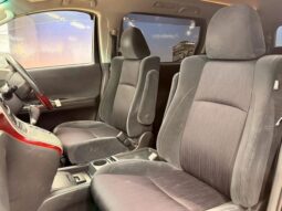 
										TOYOTA VELLFIRE 2008 full									