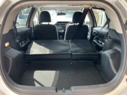 
										TOYOTA AQUA 2015 full									