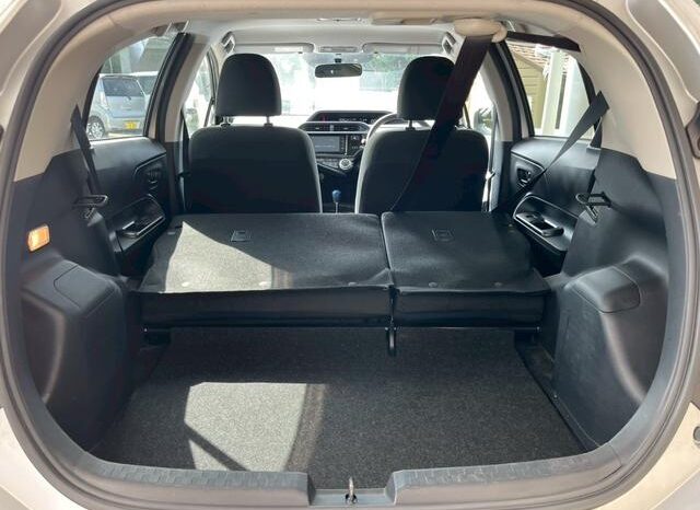 
								TOYOTA AQUA 2015 full									