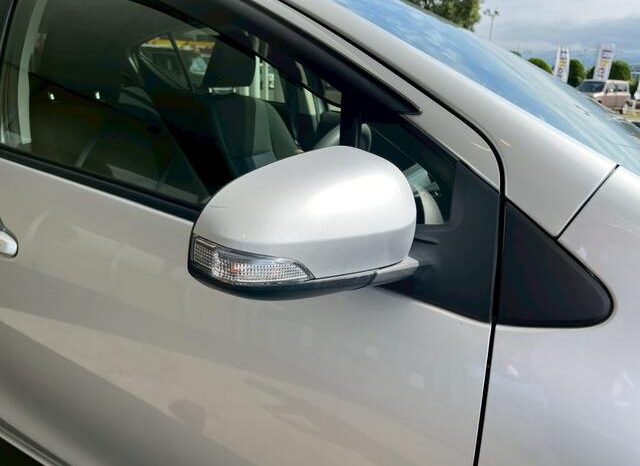 
								TOYOTA AQUA 2015 full									