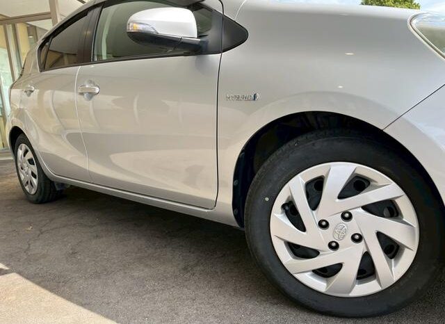 
								TOYOTA AQUA 2015 full									