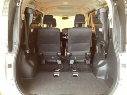 
										TOYOTA VOXY 2016 full									
